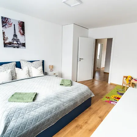 Apartment Tix - 75m2, Ac, Parking, 3 Min Europa Sc *